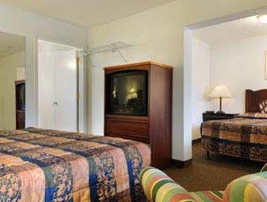 Knights Inn & Suites Seatac Airport Tukwila Exteriör bild