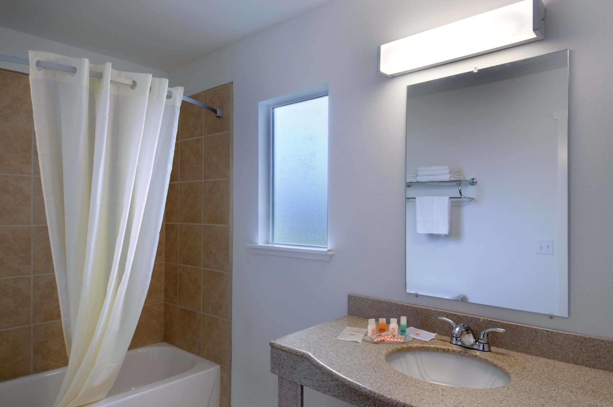 Knights Inn & Suites Seatac Airport Tukwila Exteriör bild