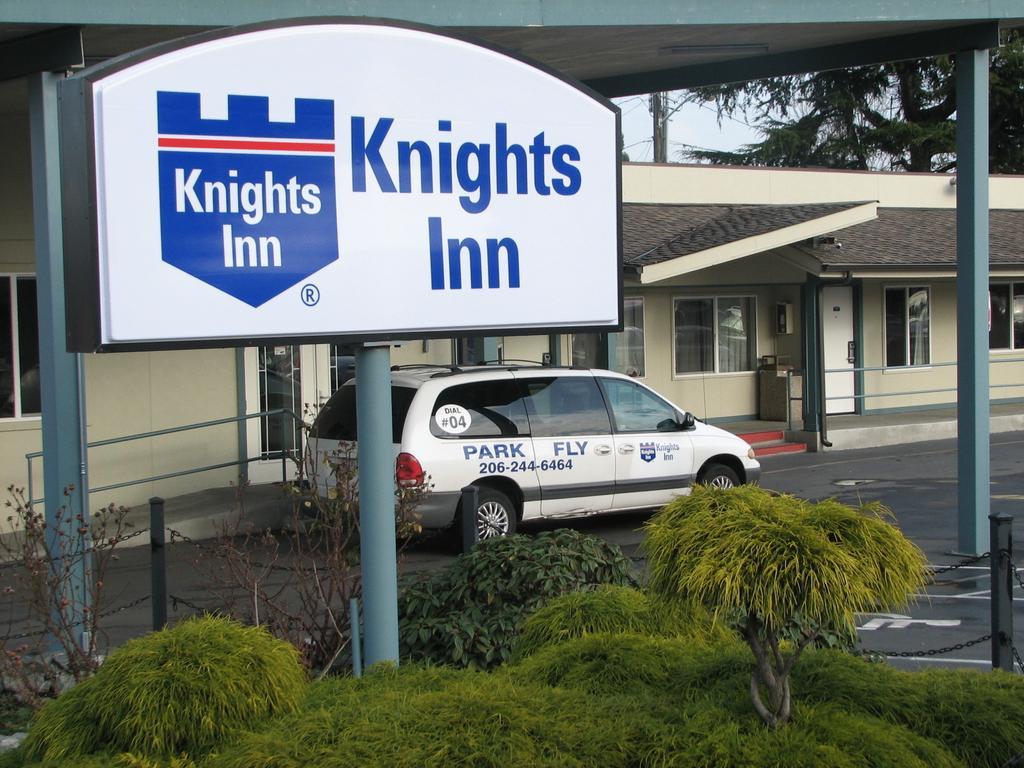 Knights Inn & Suites Seatac Airport Tukwila Exteriör bild